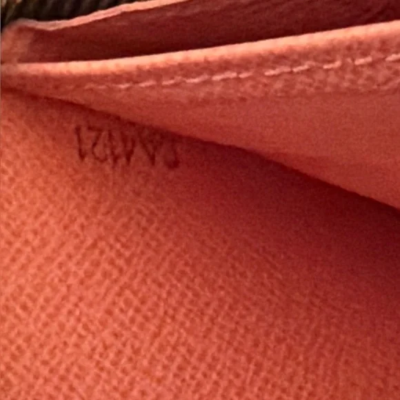 Louis Vuitton Illustre Parade Zippy Wallet Monogram Limited Edition - Picture 13 of 13